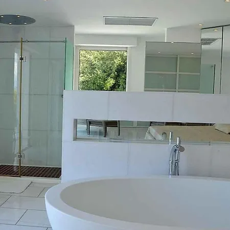 Ultra Lux Cap D'antibes - Opposite Eden Roc شقة